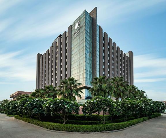 DoubleTree by Hilton Gurugram Baani Square Haryana Gurgaon Hotel Exterior