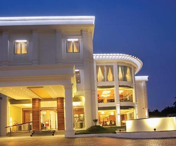 HOTEL WYTE PORTICO Kerala Pathanamthitta Facade