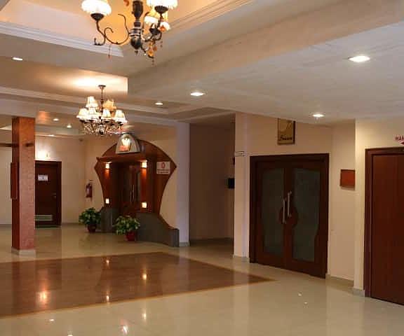 SVN Lake Palace Andhra Pradesh Vizianagaram lobby