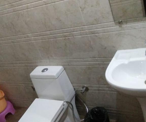 Hotel Chakasha Govindam Uttaranchal Devprayag Bathroom