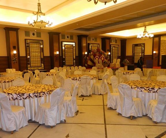 Pramod Convention & Club Resort Orissa Cuttack Food & Dining