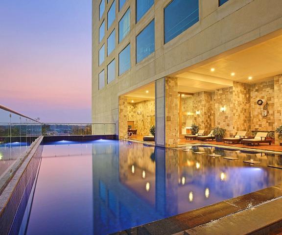 Novotel Ahmedabad Hotel Gujarat Ahmedabad Pool