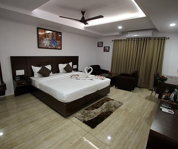 Hotel White House Inn Madhya Pradesh Indore Super Deluxe A/C Double Room