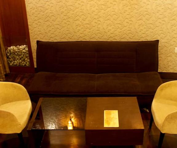 AL-Saudia Hotel Maharashtra Mumbai Luxury Room