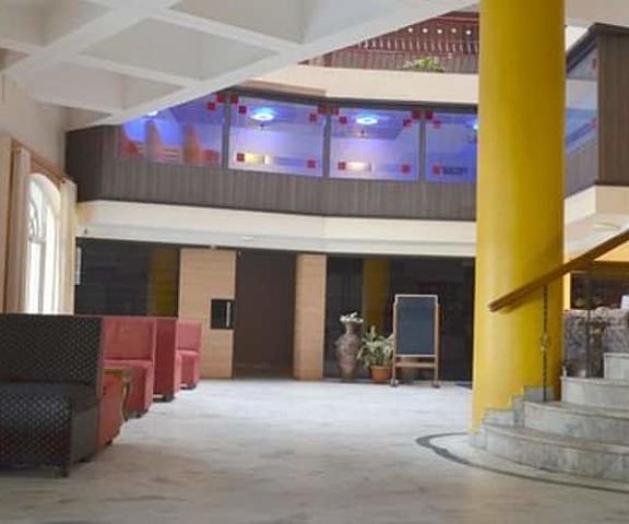 Hotel Pooja International Karnataka Davanagere lobby