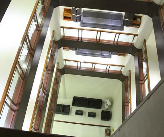 Hotel Silver Palace Maharashtra Jalgaon Interior Entrance