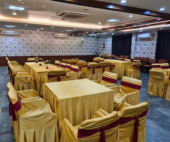 Hotel Executive Uttar Pradesh Lucknow Food & Dining