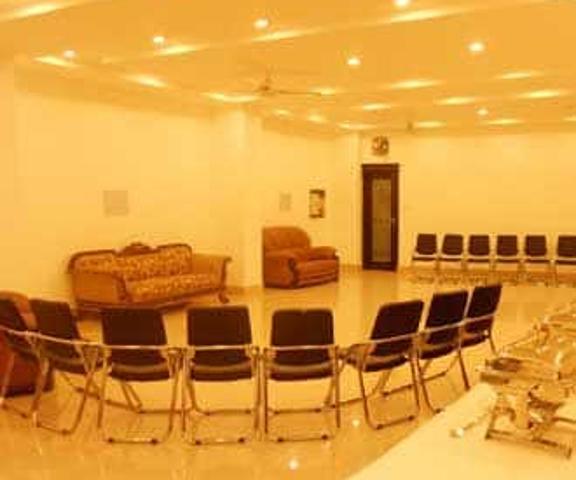 Hotel Fidalgo Haryana Karnal Conference Hall