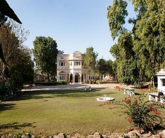 Roop Niwas Kothi Rajasthan Nawalgarh Garden