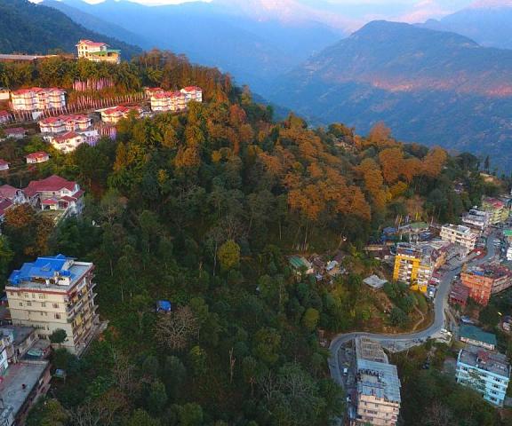 Yangthang Dzhimka Resort Sikkim Pelling Hotel View