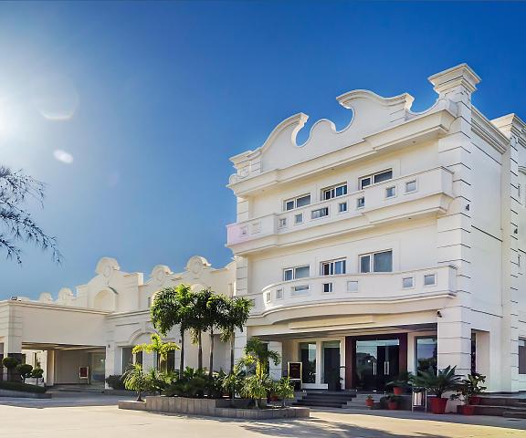 Hotel Ananya Regency - Gateway to Corbett Uttaranchal Kashipur Hotel Exterior