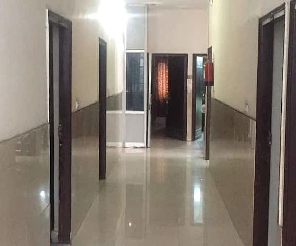 Hotel Dreamz Haryana Karnal Corridors