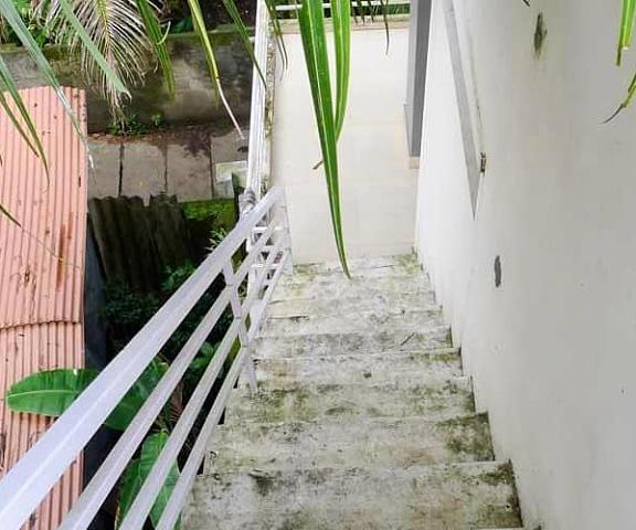 Immanuel Home Stay Kerala Kochi Staircase