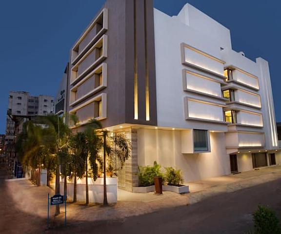 Bizz The Hotel Gujarat Rajkot Overview