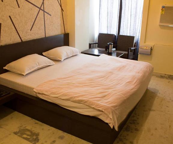 Hotel Holiday Home Rajasthan Jaipur Budget Double Room