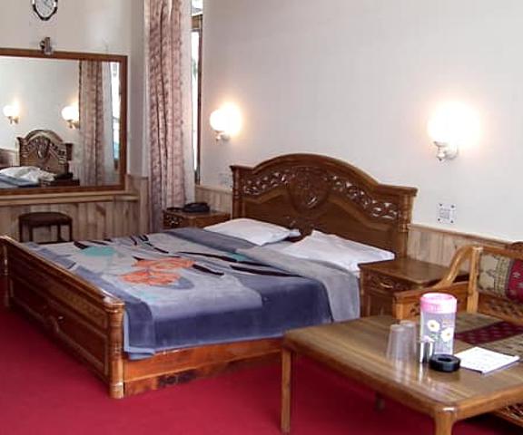 Hotel Sweet Home Himachal Pradesh Manali bedroom
