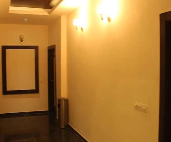 Hotel Jagat Villa Rajasthan Udaipur Corridors