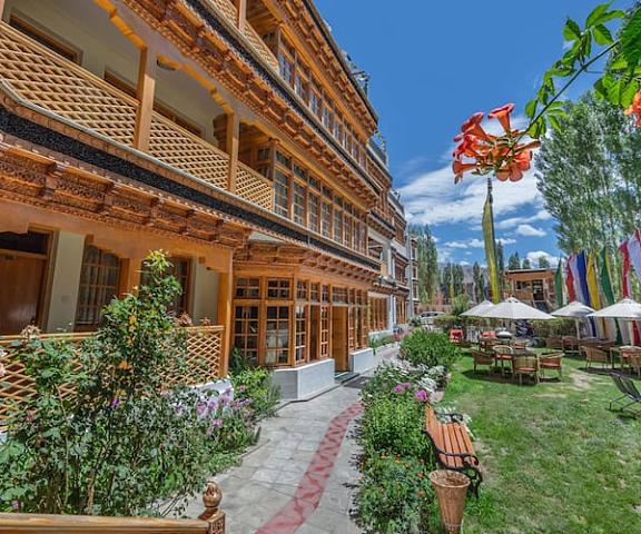 Hotel Kaal Jammu and Kashmir Leh Exterior Detail