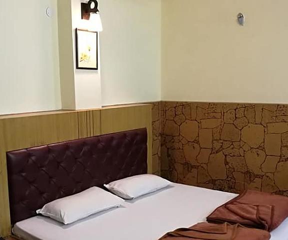 Hotel The Nest Himachal Pradesh Kullu Standard Room	