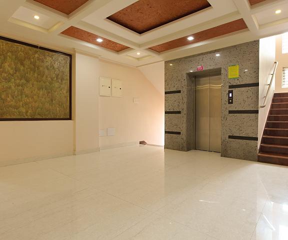 Venkadaramana Towers - Friendliness & Cleanliness Room Tamil Nadu Kumbakonam Public Areas
