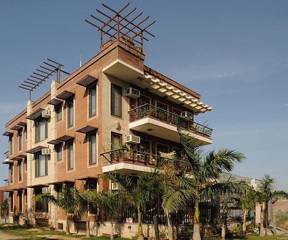 RedBrick Villa Haryana Gurgaon Hotel Exterior