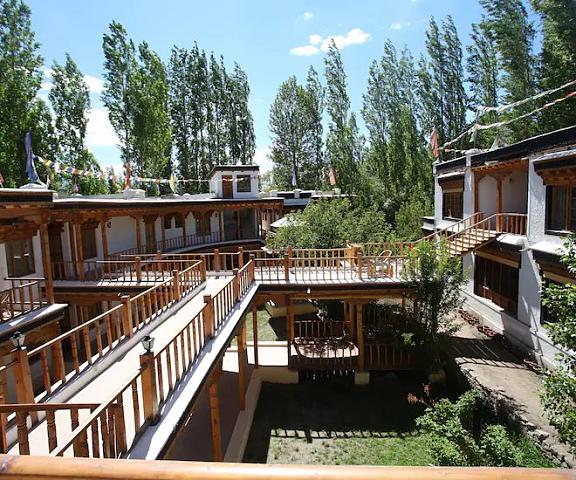Welcomheritage Lha - Ri - Sa Resort Jammu and Kashmir Leh Hotel Exterior