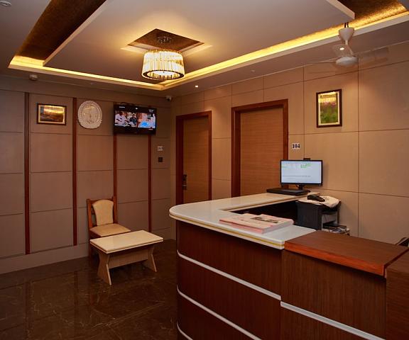 Hotel Leela Maharashtra Mumbai Reception