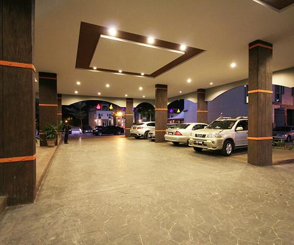 Aroma Hotel Penang Butterworth Parking
