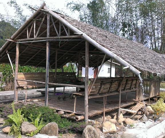 Kinabalu Poring Vacation Lodge - Hostel Sabah Ranau Exterior Detail