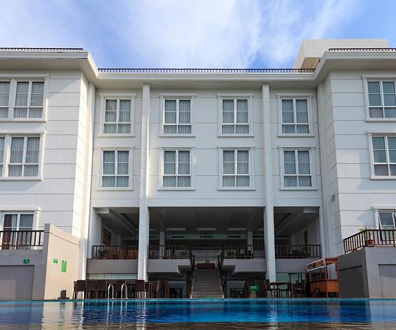 Hotel On The Rock null Kupang Exterior Detail