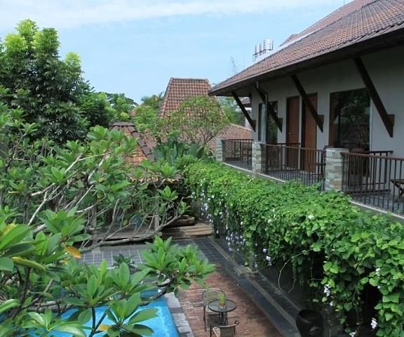 Rumah Batu Boutique Hotel Central Java Baki Property Grounds