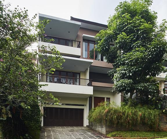 Permai 1 Villa 3 Bedroom with A Private Pool West Java Cimenyan Exterior Detail