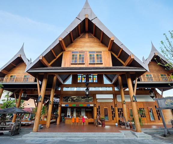 Naina Resort & Spa Phuket Patong Exterior Detail