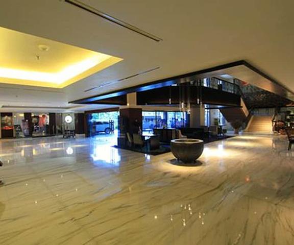 Blue Sky Hotel null Balikpapan Lobby