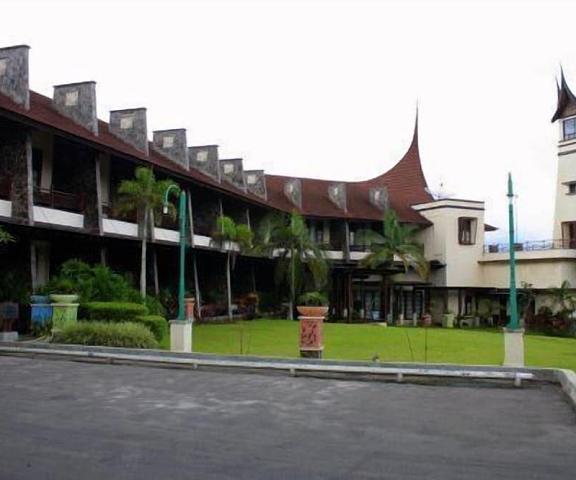 Campago Resort Hotel West Sumatra Bukittinggi Facade