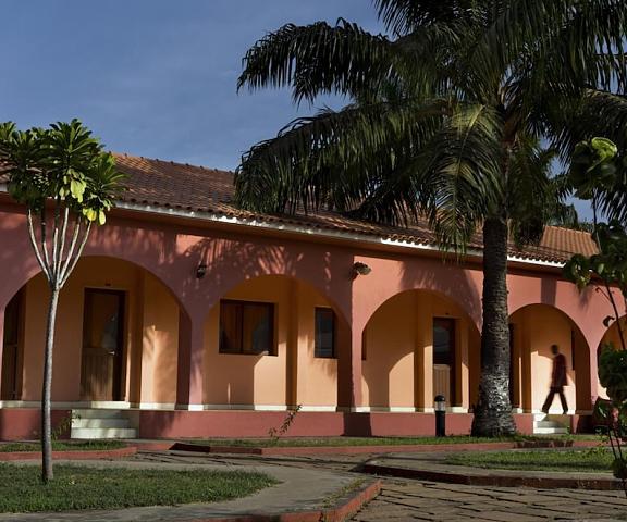 Dunia Hôtel Bissau null Bissau Exterior Detail