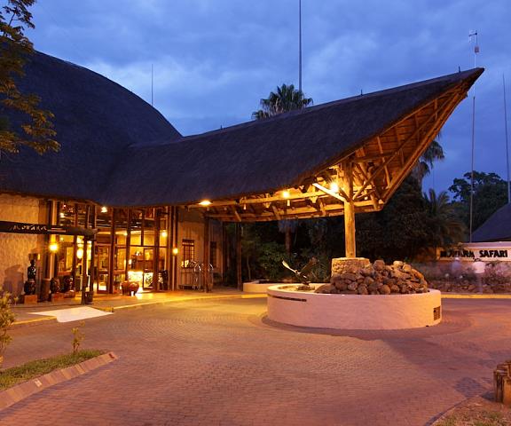 Cresta Mowana Safari Resort & Spa null Kasane Entrance