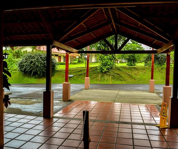 Termales del Bosque & Hot Springs Alajuela Quesada Entrance