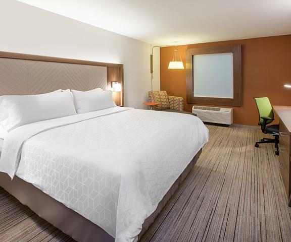 Holiday Inn Express & Suites Butler, an IHG Hotel Missouri Butler Room