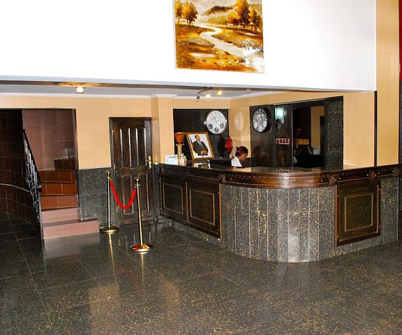 YaahoT Hotel null Yaounde Reception