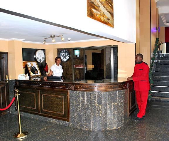 YaahoT Hotel null Yaounde Reception