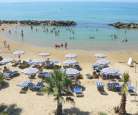 Al Gabbiano Sicily Vittoria Beach