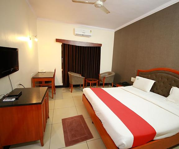 Hotel Chetan International Karnataka Bangalore Room