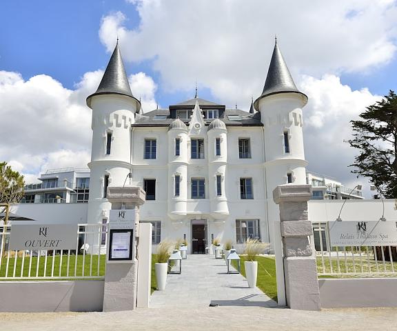 Relais Thalasso Château des Tourelles Pays de la Loire Pornichet Exterior Detail