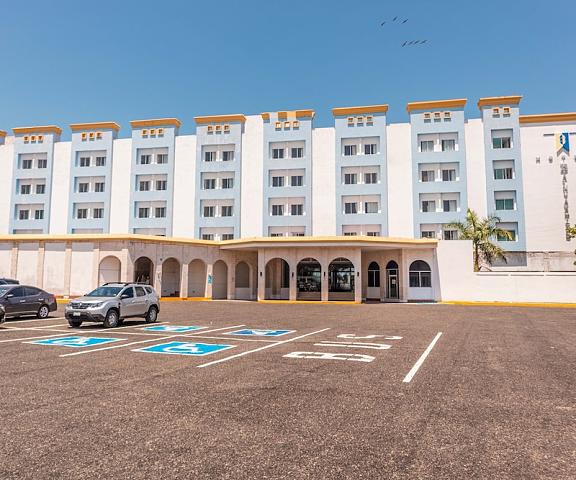 Hotel Baluartes Campeche Campeche Facade