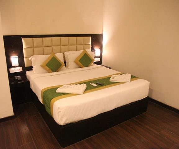 J Hotel Andaman and Nicobar Islands Port Blair Room