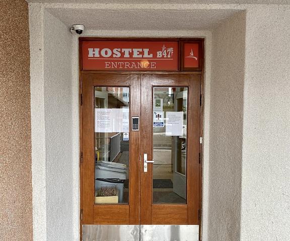 Hostel B47 Southern Peninsula Reykjavik Entrance