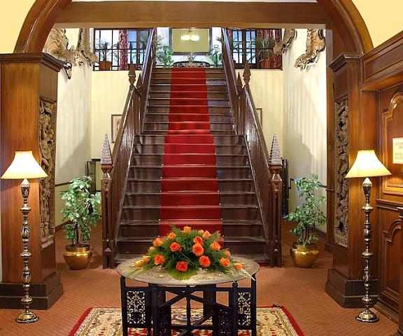 WelcomHeritage Kasmanda Palace Uttaranchal Mussoorie Interior Entrance