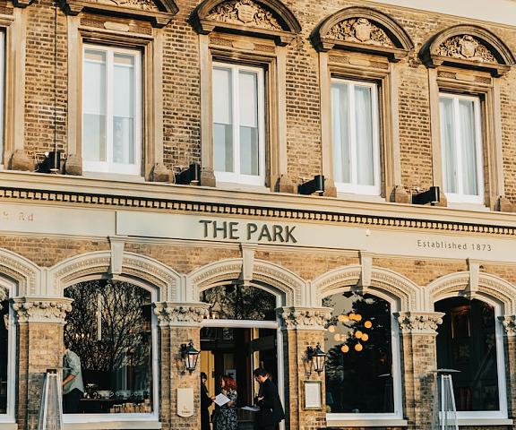 The Park Hotel England Teddington Facade