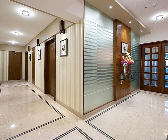 Grand Residency Hotel & Serviced Apartments Maharashtra Mumbai Hallway